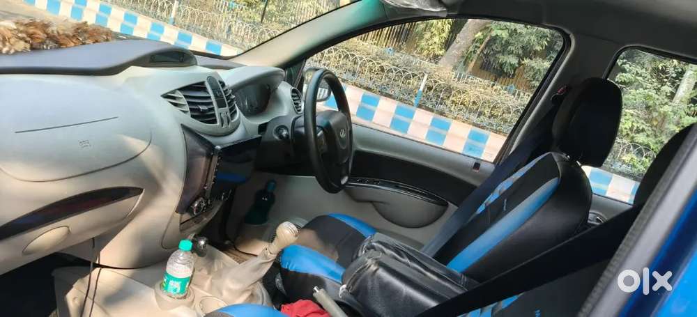 Mahindra Nuvosport 2016
