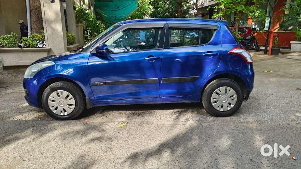 Maruti Suzuki Swift Vxi Abs Bsiv, 2014, Petrol