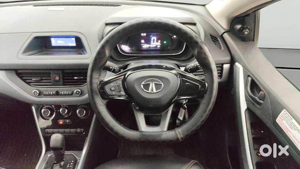 Tata Nexon 1.5 Revotorq Xma Amt (s), 2022, Petrol