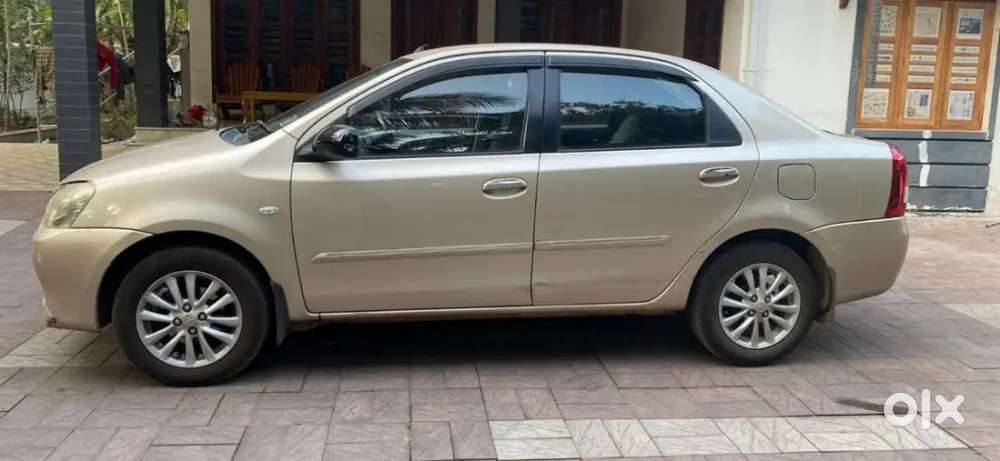 Toyota Etios 2011 Petrol Well Maintained