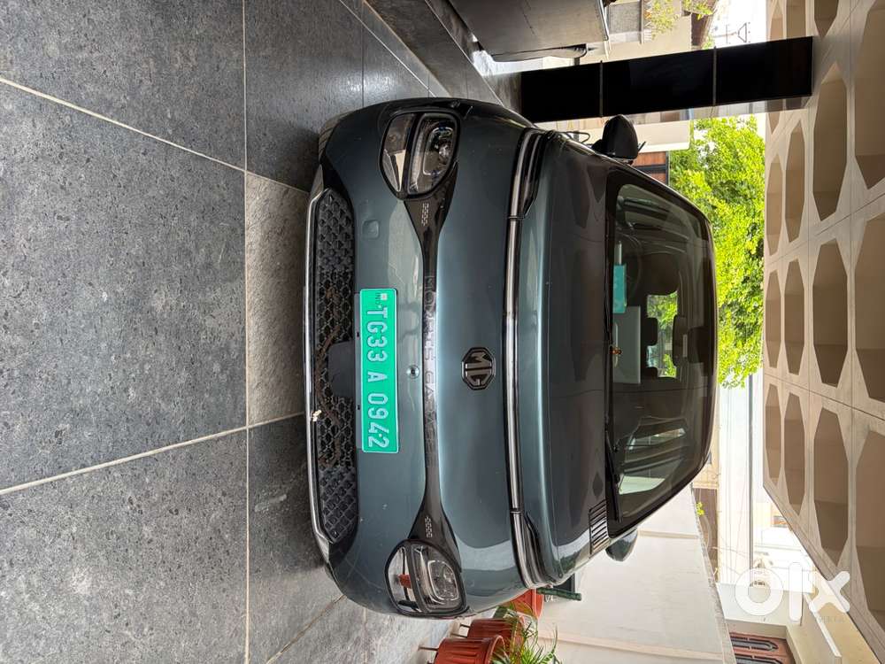 2025 Mg Windsor Ev Essence  Lifetime Battery Warranty  Single Owner