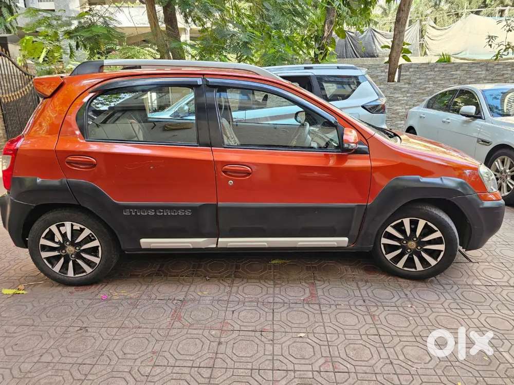 Toyota Etios Cross 2015 Diesel 54000 Km Driven