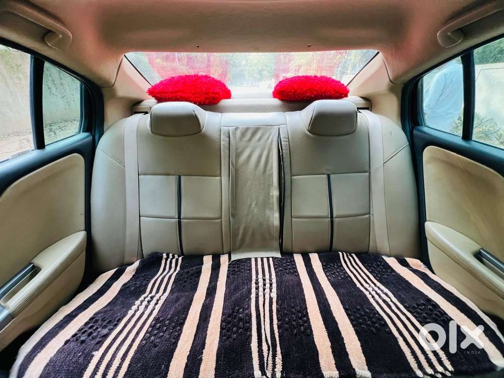 Honda City V At Sunroof, 2015, Petrol