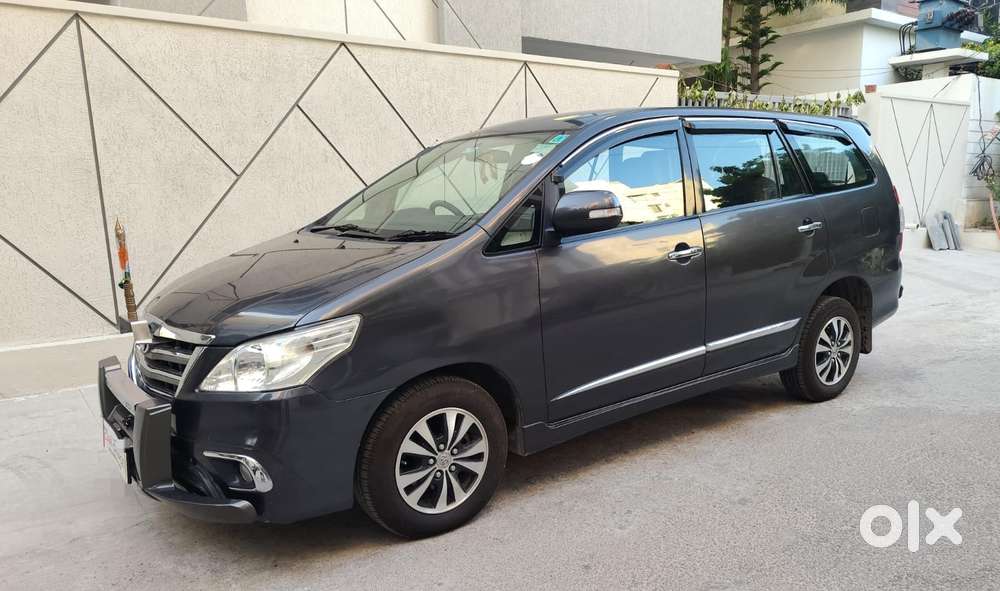 Toyota Innova 2.5 V 7 Str, 2015, Diesel