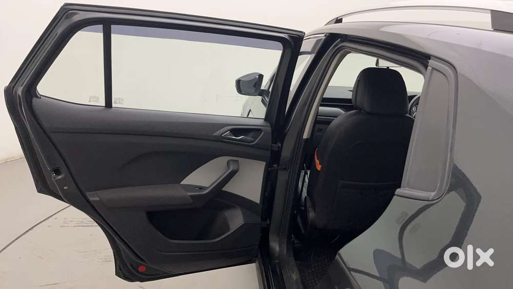 Skoda Kushaq 1.0 Tsi Ambition, 2023, Petrol