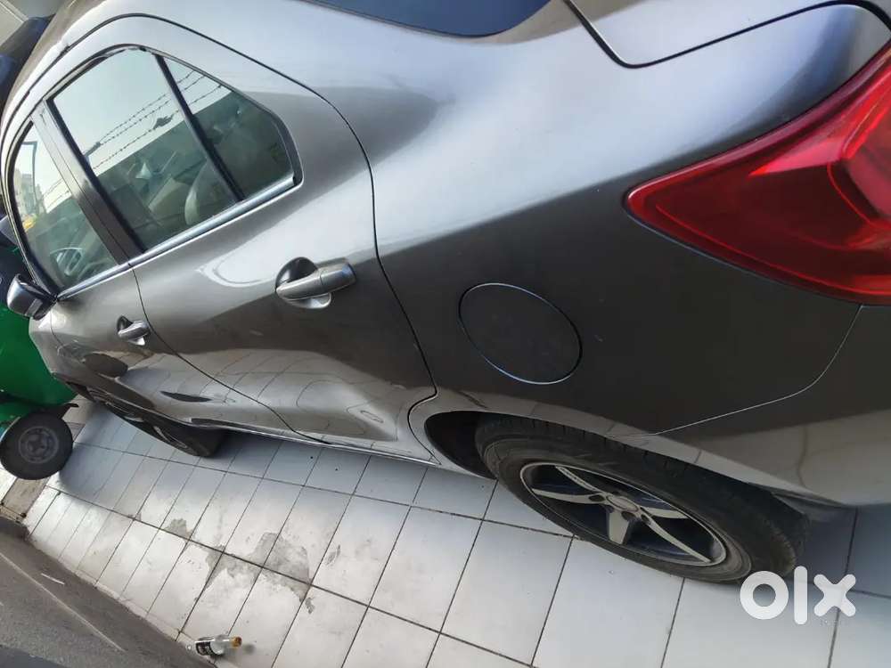 Maruti Suzuki Dzire 2020 Petrol & Cng 131000 Km Driven