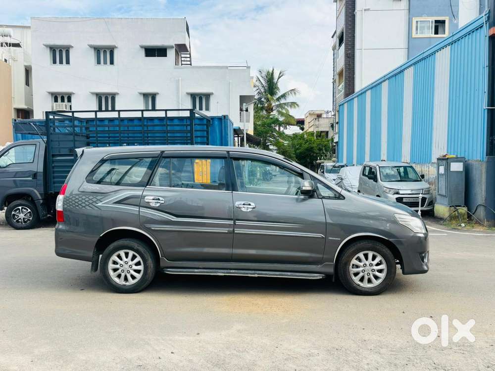 Toyota Innova 2.5 V 7 Str, 2013, Diesel