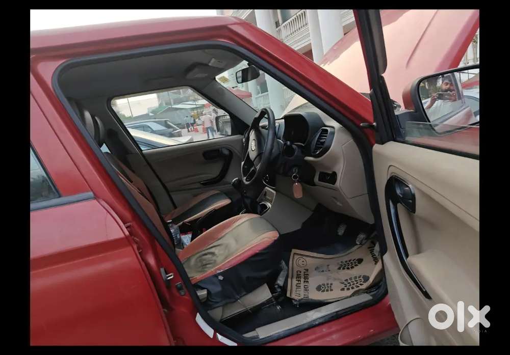 Mahindra Tuv 300 2018 Diesel 48000 Km Driven