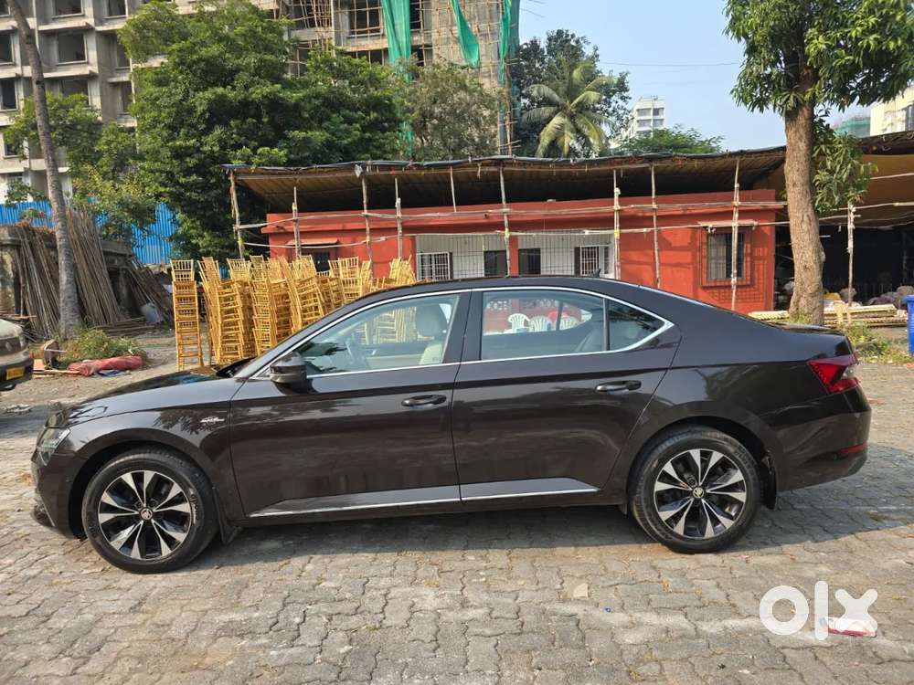 Skoda Superb 2.0 L&k Tsi At, 2021, Petrol