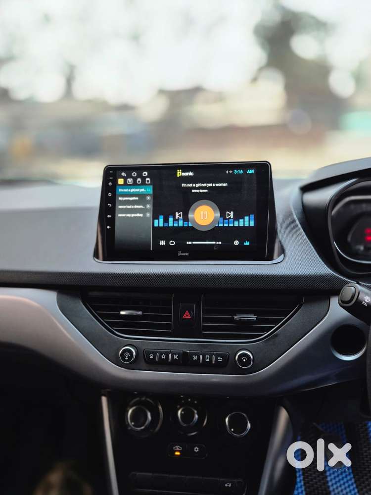 Tata Nexon, 2024, Petrol