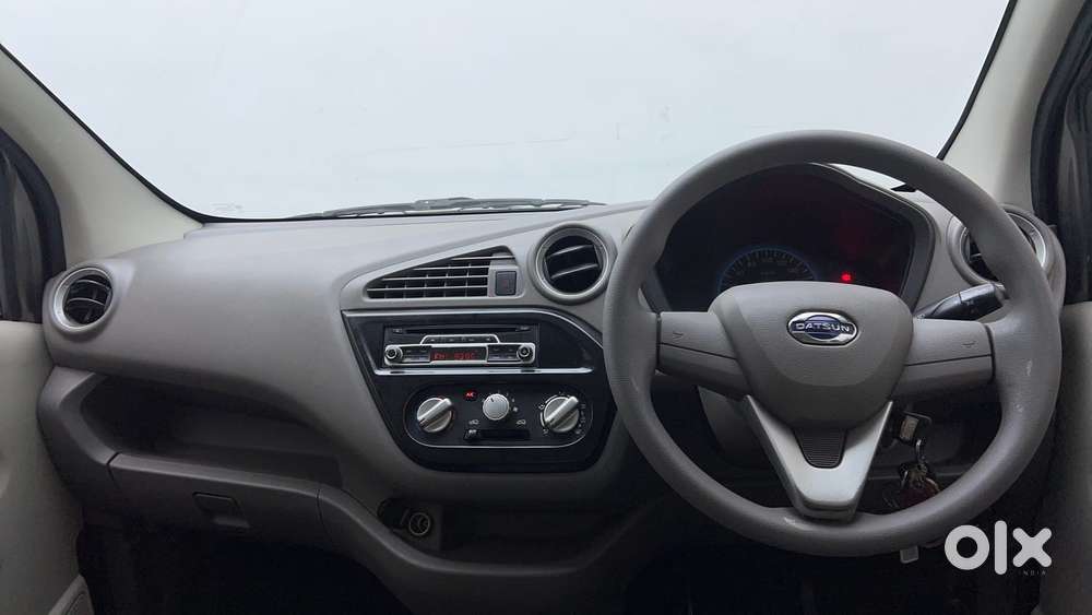 Datsun Redigo T Option, 2017, Petrol