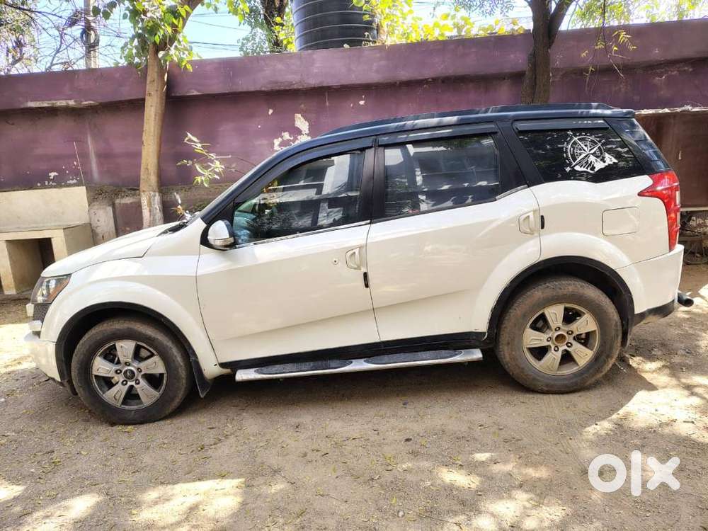 Registration Number: Ap29cb3333 Model: Mahindra Xuv500 W8 (2013) O
