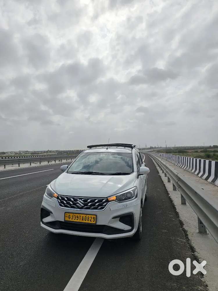 Maruti Suzuki Ertiga Vxi 2025