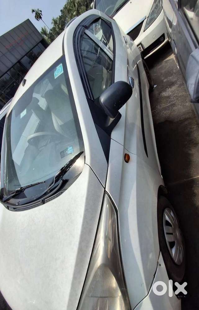 Hyundai Eon 0.8 Magna (o), 2011, Petrol