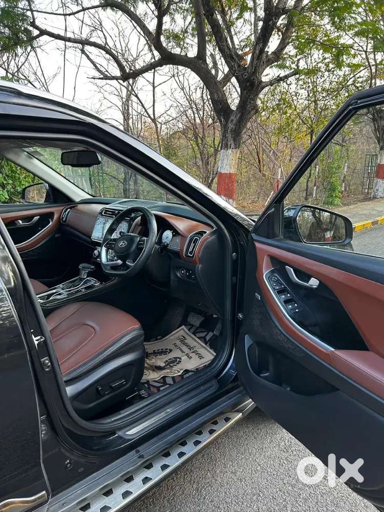 Hyundai Alcazar Platinum (o), 2023, Diesel-at, 7 Seater, Black