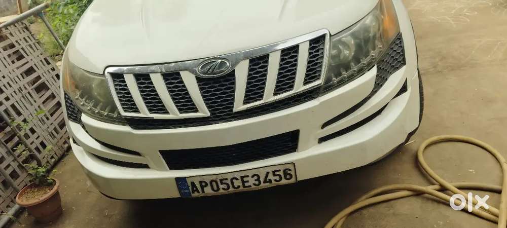 Mahindra Xuv500 2012 Diesel 165000 Km Driven