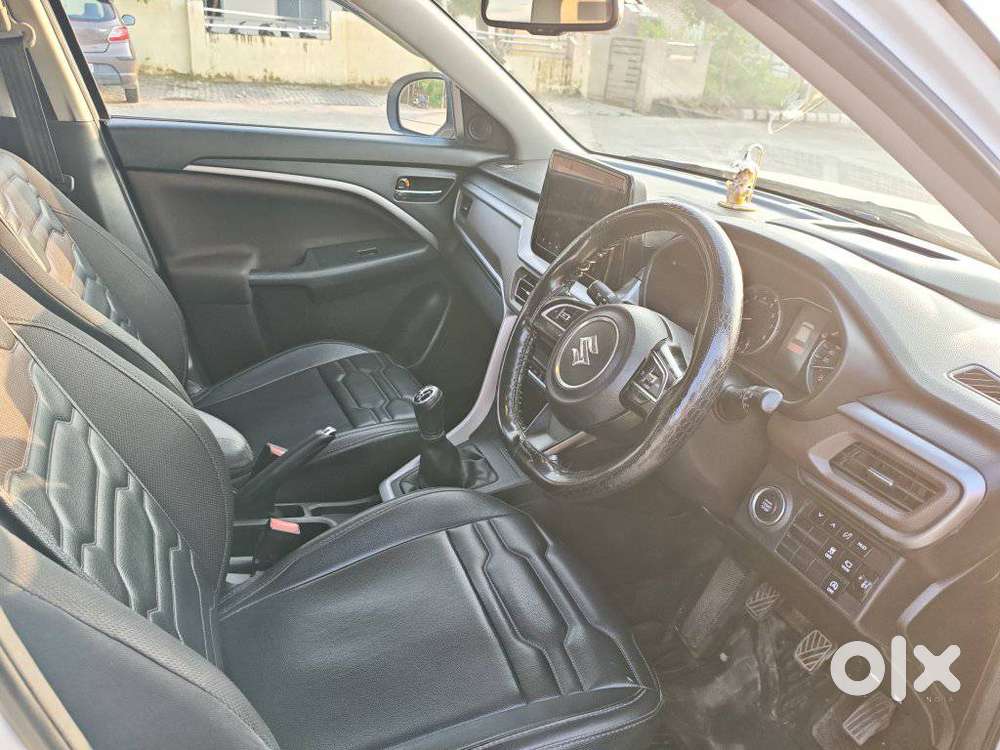 Maruti Suzuki Brezza 1.5 Zxi Plus Smart Hybrid, 2022, Petrol