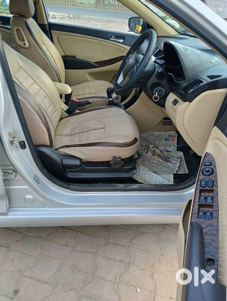 Hyundai Fluidic Verna 1.6 Vtvt Sx, 2016, Cng & Hybrids
