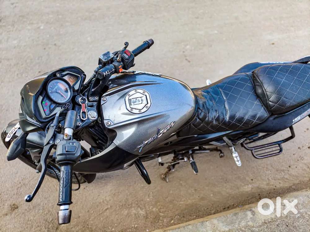 Maruti Suzuki Swift Vxi 2016 Manual And Bajaj Pulsar Ns 160