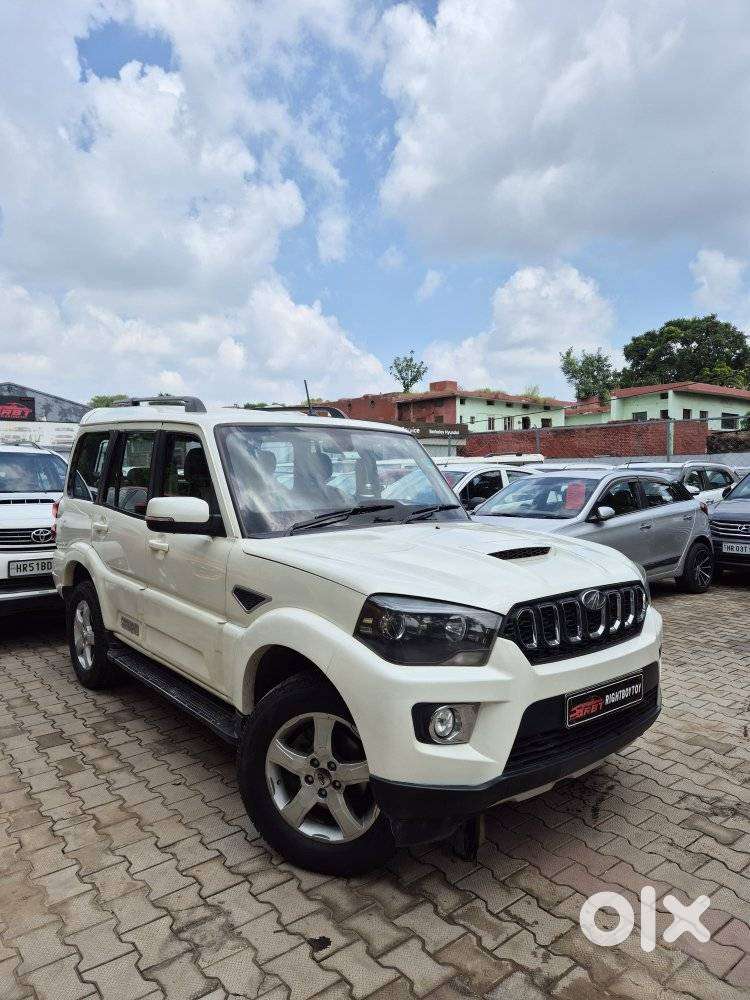 Mahindra Scorpio S11 Mt 7s, 2021, Diesel