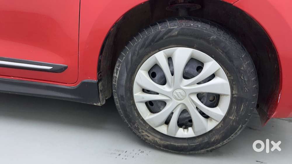 Maruti Suzuki Swift Vvt Vxi, 2022, Petrol