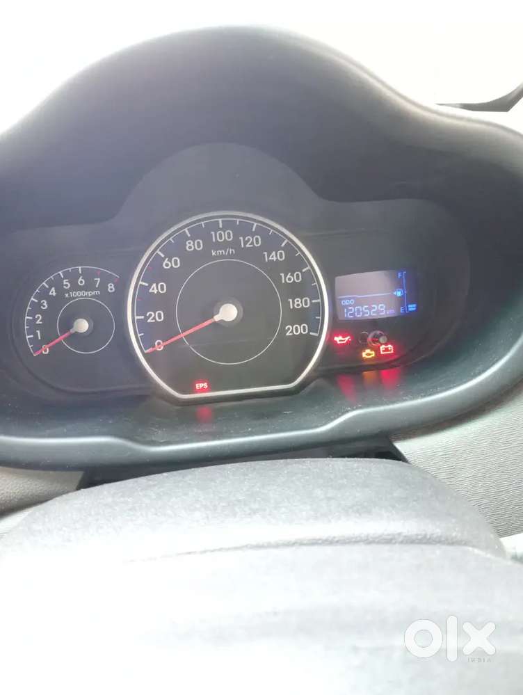 Hyundai I10 2011 Cng  Well Maintained