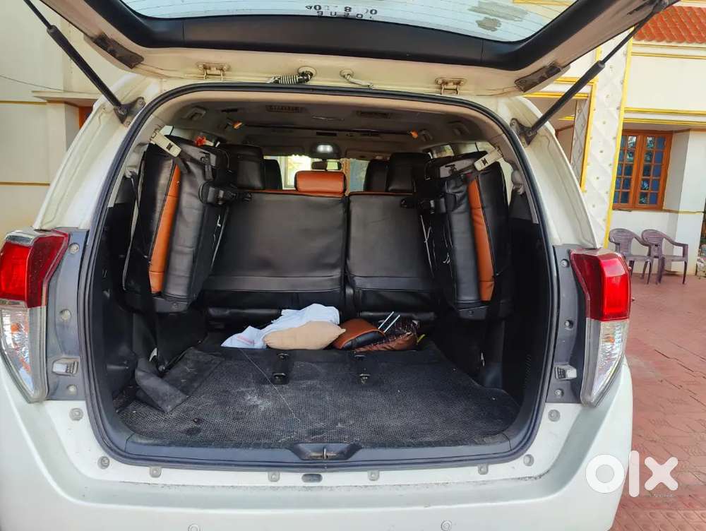 Toyota Innova Crysta 2017 Diesel Variant