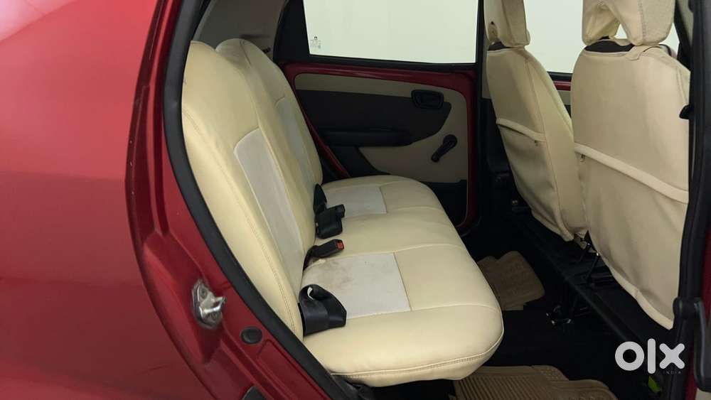 Tata Nano Xta, 2016, Petrol