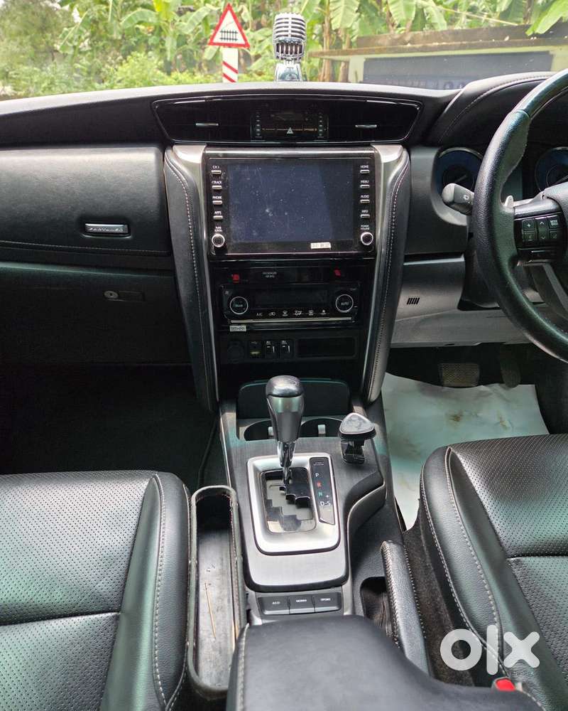 Toyota Fortuner 4x2 At 2.8 Diesel, 2021, Diesel