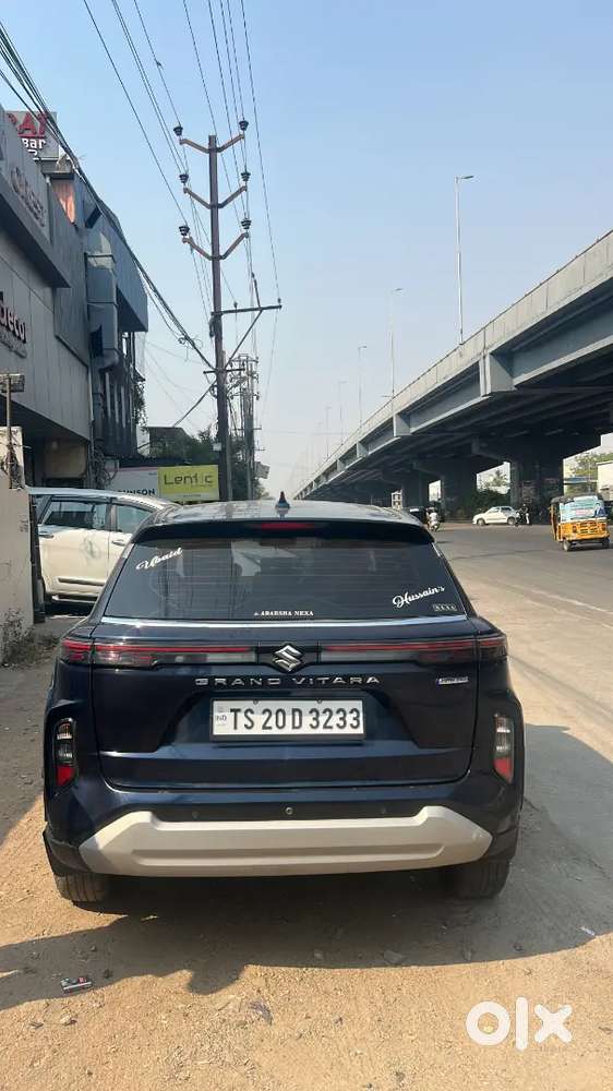 Maruti Suzuki Grand Vitara 2023 Petrol 130000 Km Driven