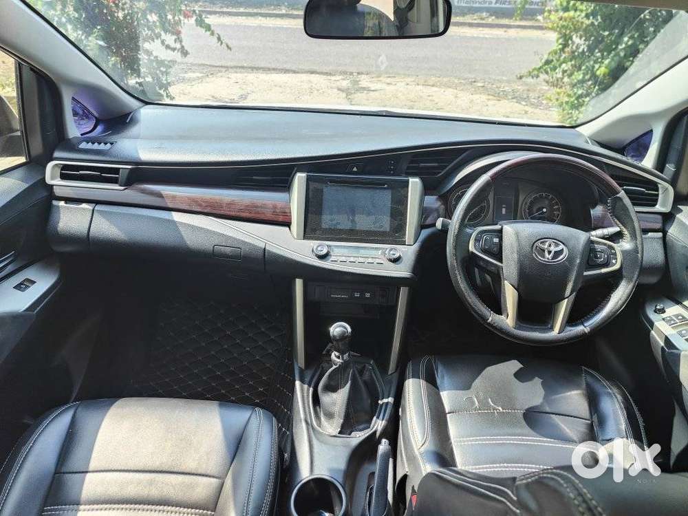 Toyota Innova Crysta