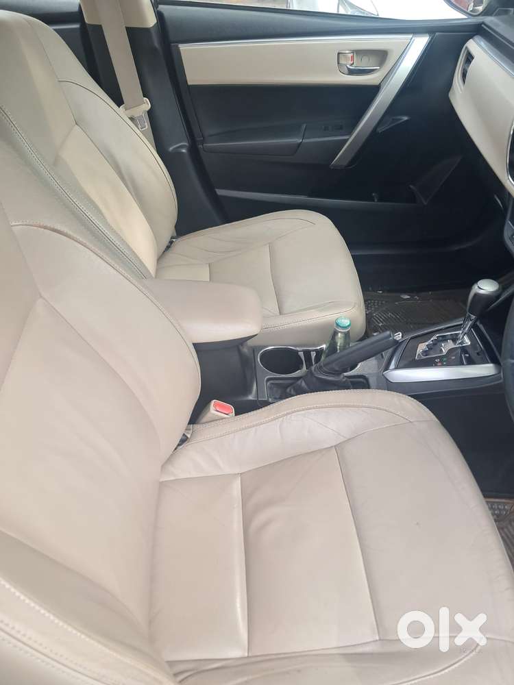 Toyota Corolla Altis Vl, 2015, Petrol