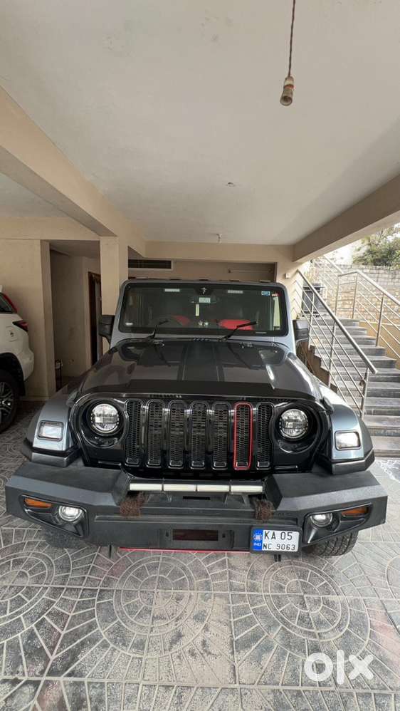Mahindra Thar Metal Off-roading Bum