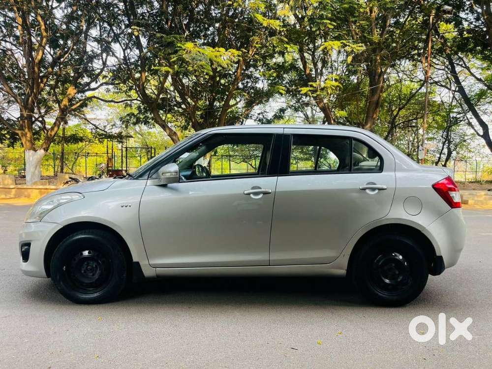 Maruti Suzuki Swift Dzire Vxi At, 2012, Petrol