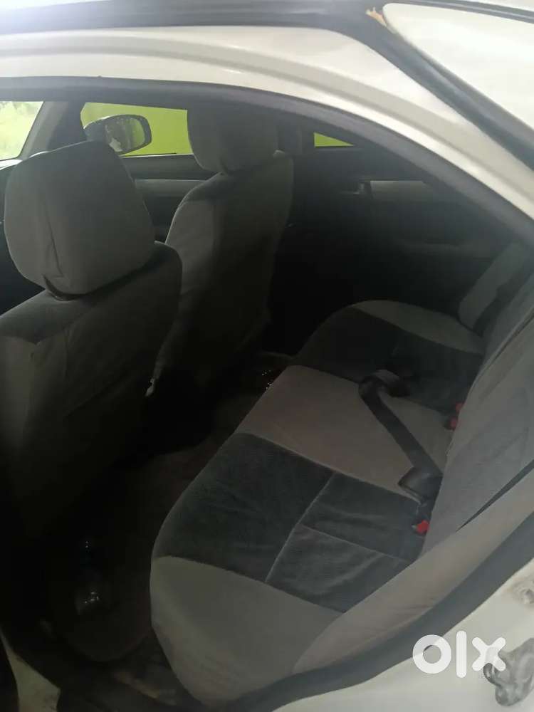 Maruti Suzuki Dzire 2011