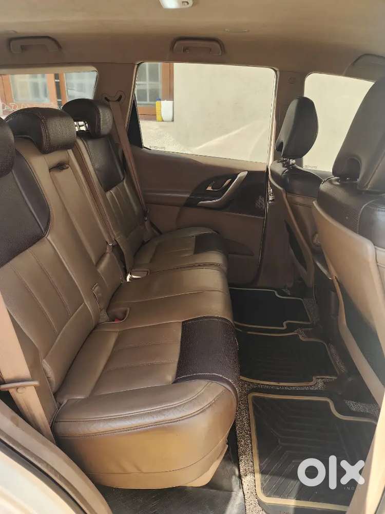 Mahindra Xuv500 2014