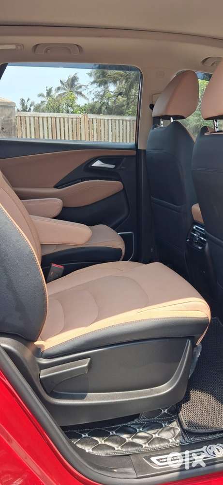 Mg Hector Plus Savvy Pro 1.5 Turbo Petrol Cvt 6 Str, 2026, Petrol