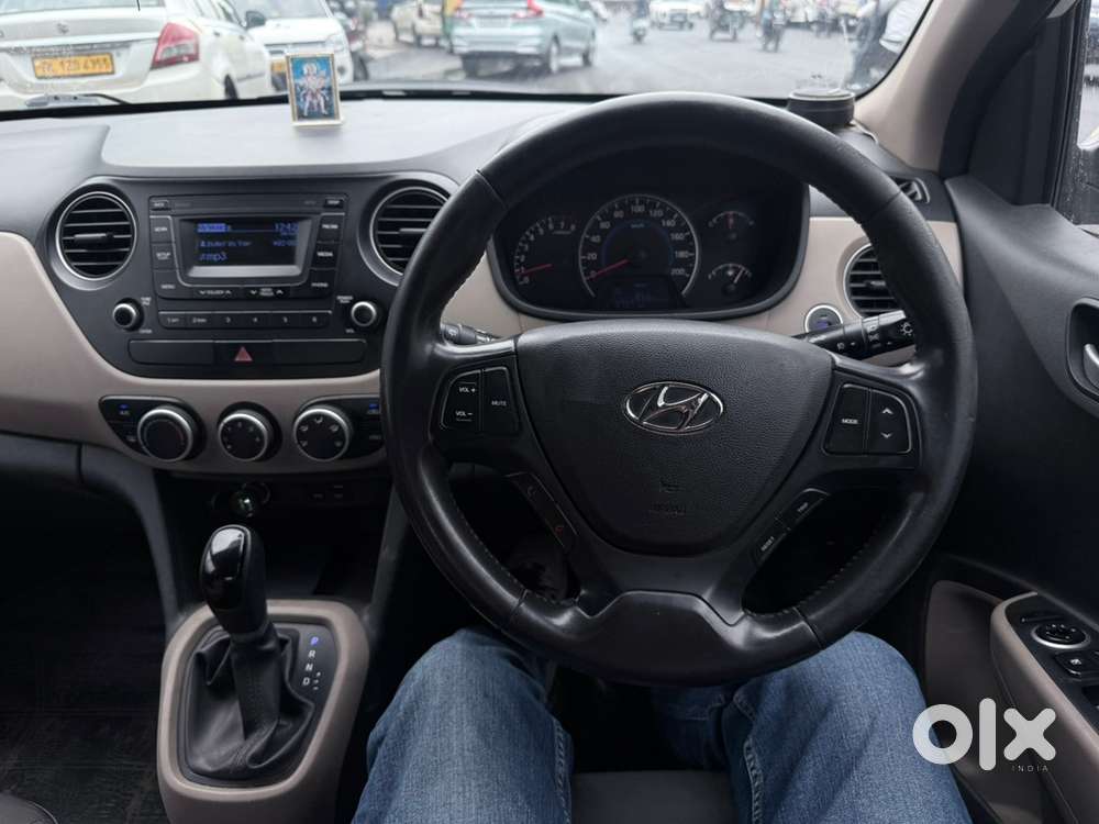 Hyundai Grand I10 Petrol At Top Model