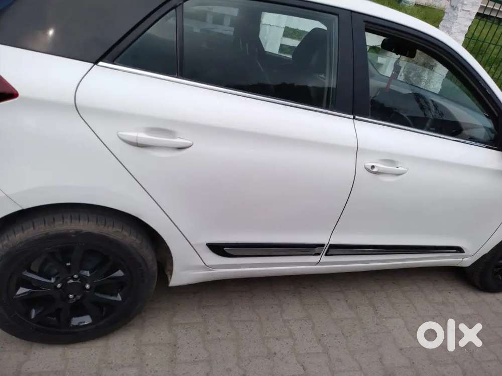 Selling I20 Sports 2020 Model.
