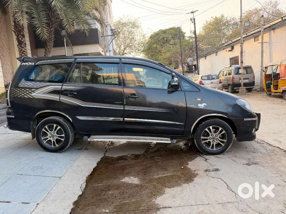 Toyota Innova 2007 Diesel Well Maintained