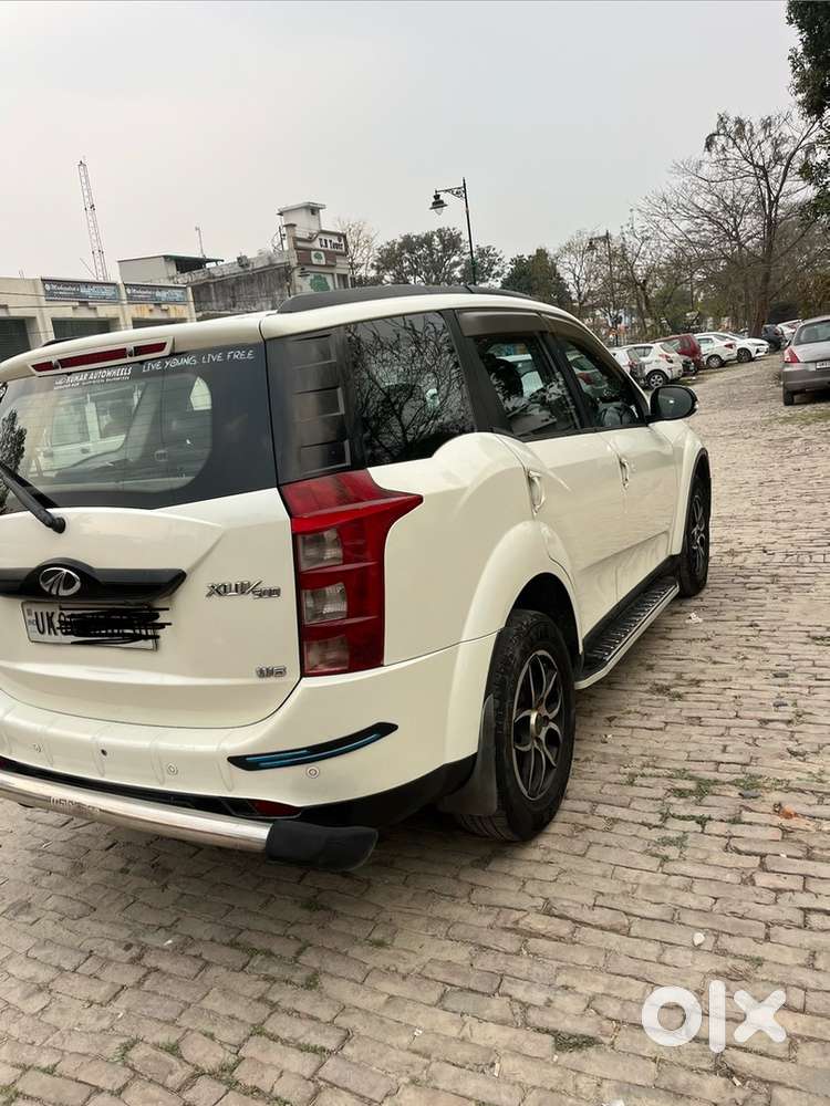 Mahindra Xuv500 2017 Diesel Well Maintained