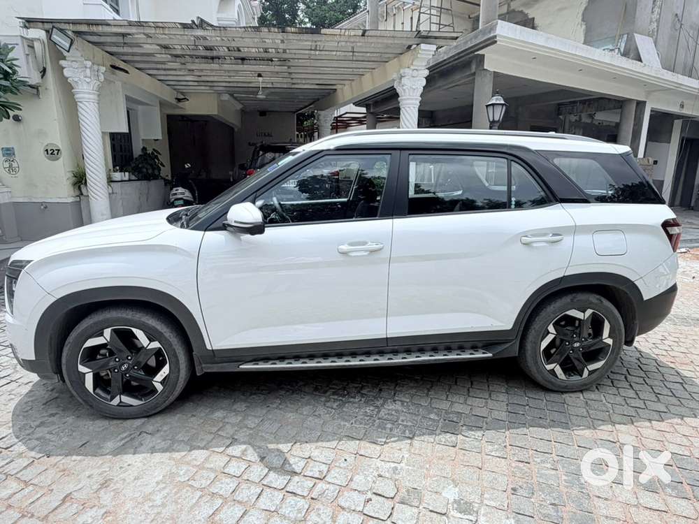 Hyundai Alcazar Petrol 2023