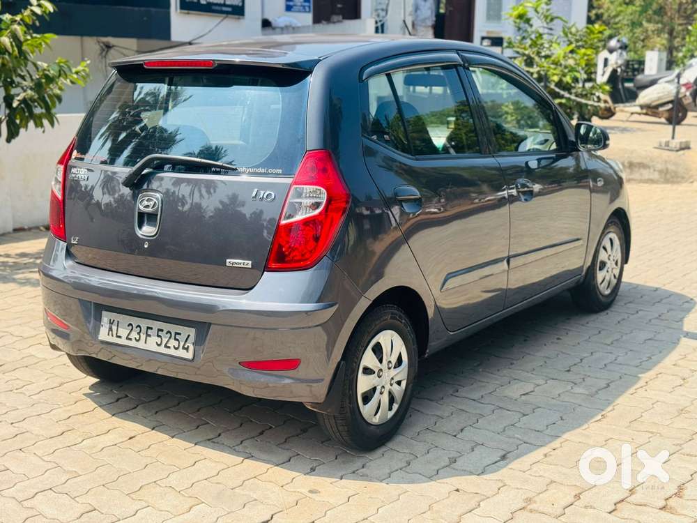 Hyundai I10 Sportz, 2012, Petrol