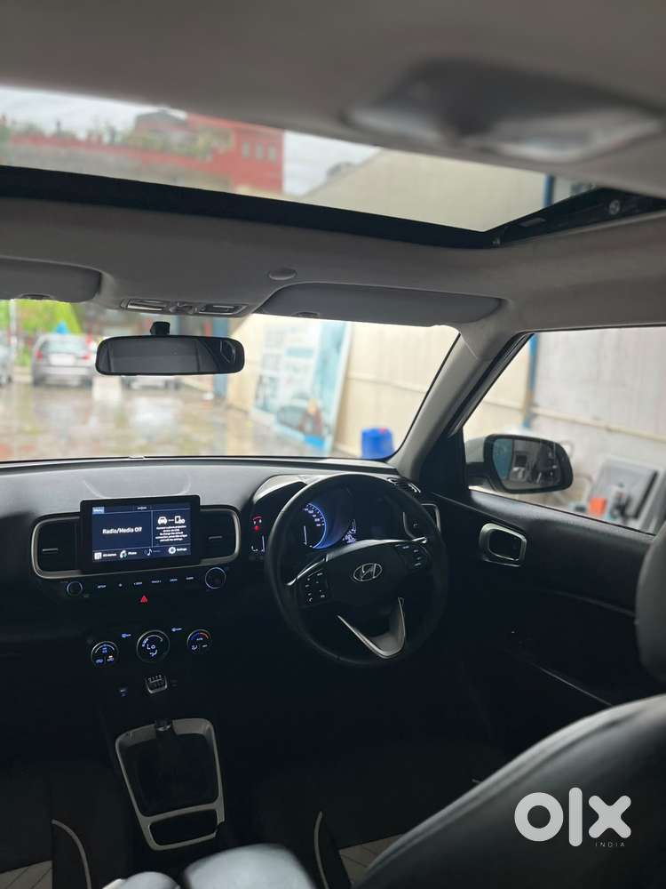 Hyundai Venue 1.0l Turbo Gdi Sx Mt, 2021, Petrol