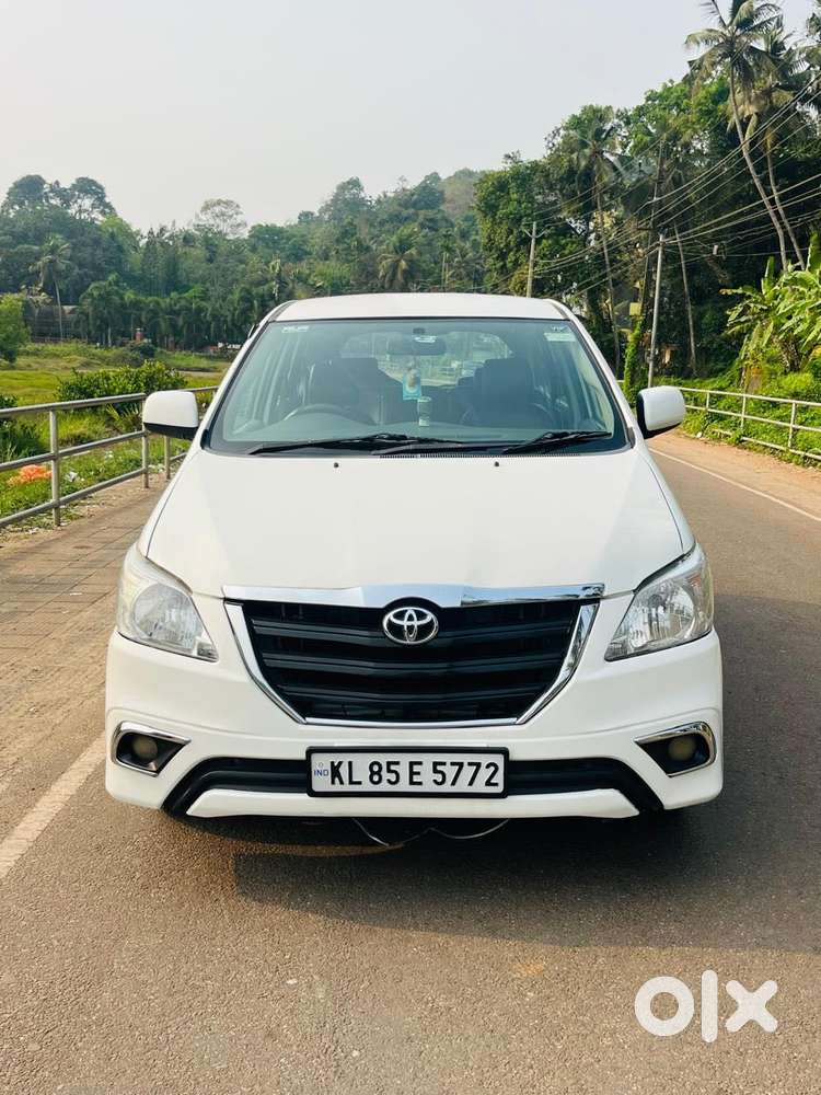 Toyota Innova [2013-2016] 2.5 G4 7 Str, 2014, Diesel