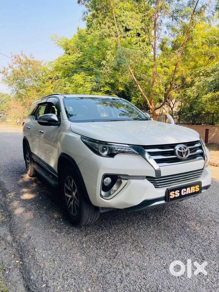 Toyota Fortuner 2011-2016 4x4 At, 2017, Diesel