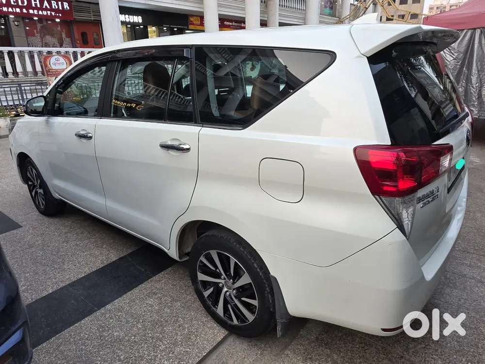Innova Crysta Top Model Automatic Diesel