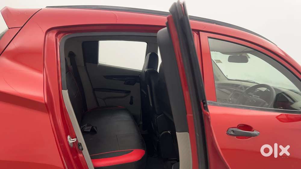 Mahindra Kuv 100 Mfalcon G80 K2, 2017, Petrol