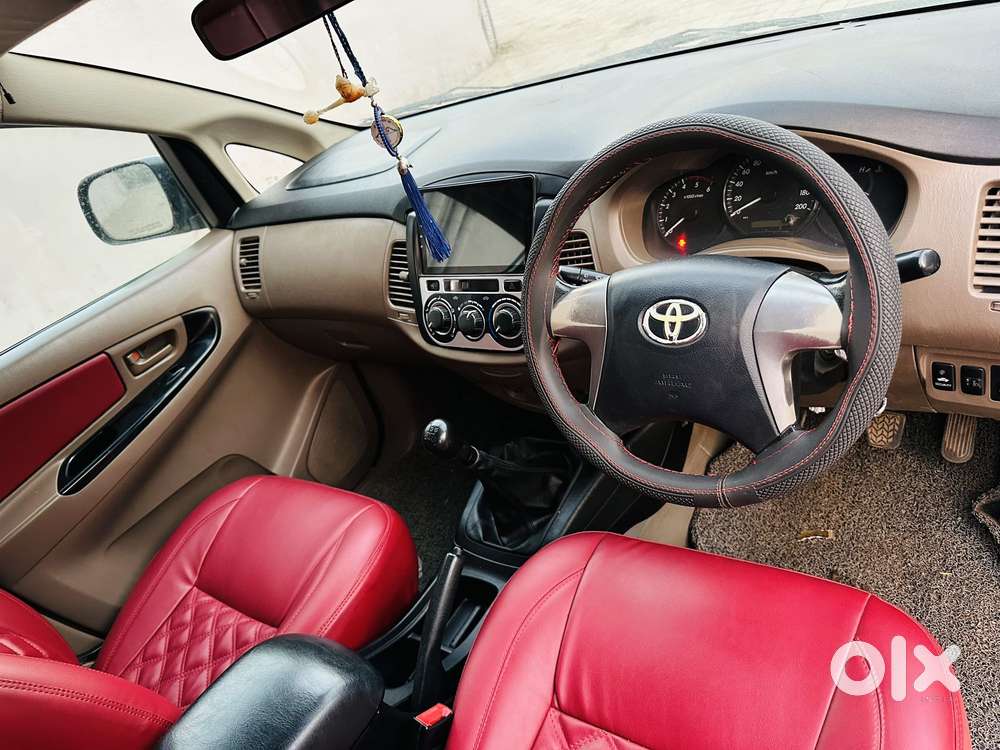 Toyota Innova 2009-2011 2.5 Ev Ms 8 Str Bsiv, 2015, Diesel