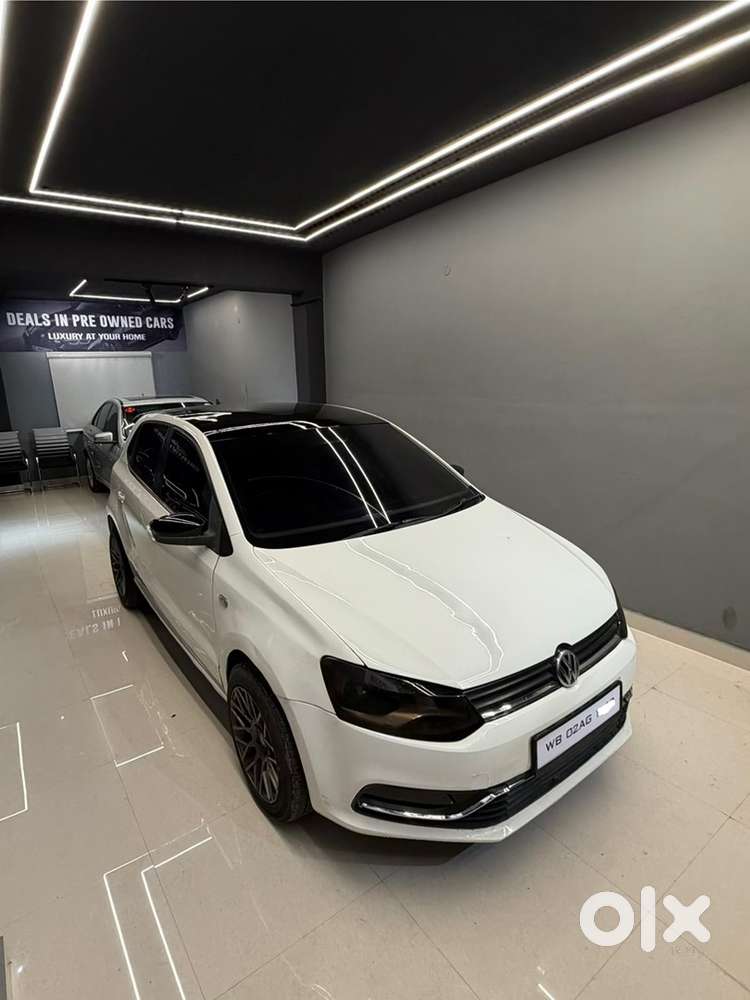 Volkswagen Polo 2015 Year